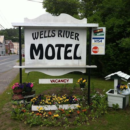 Wells River Motel Extérieur photo